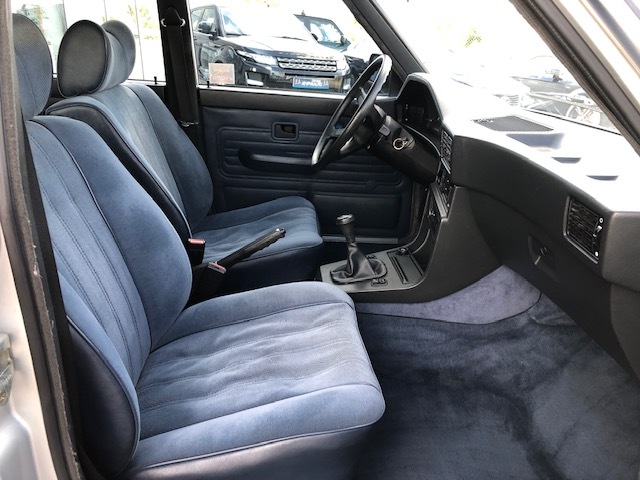 BMW BMW Série 5 E28 520I