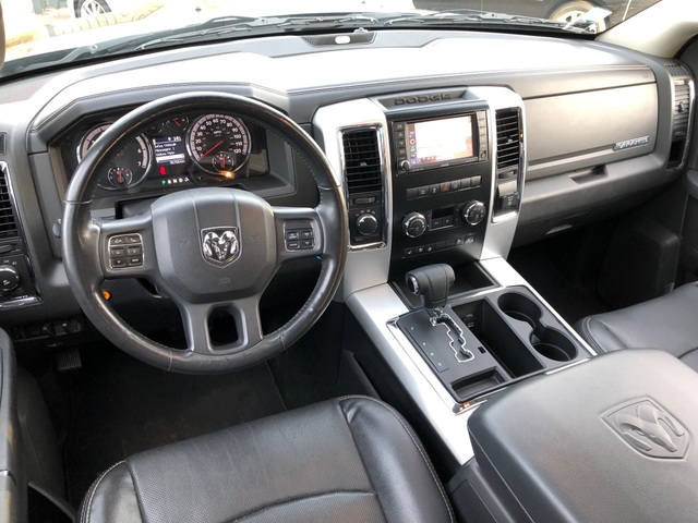 Dodge RAM 1500 Crew Cab V8 Hemi 5.7